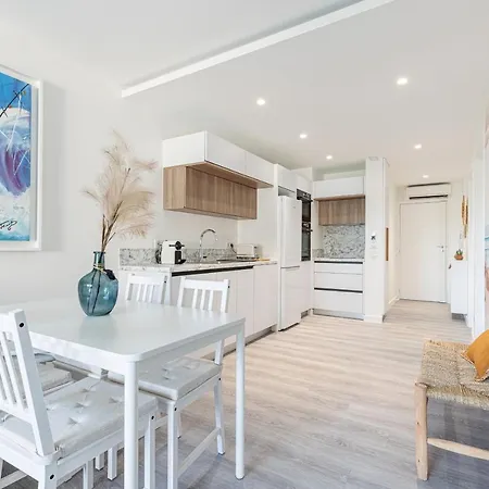6 Couchages Dans Avec Piscine Juan-les-Pins